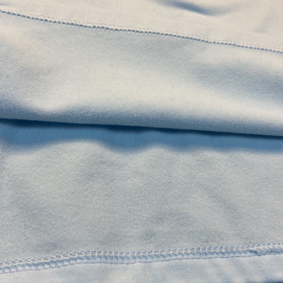 Adidas Golf 1/4 Zip Pullover with Thumb Holes. Light Blue Large. - Picture 3 of 11